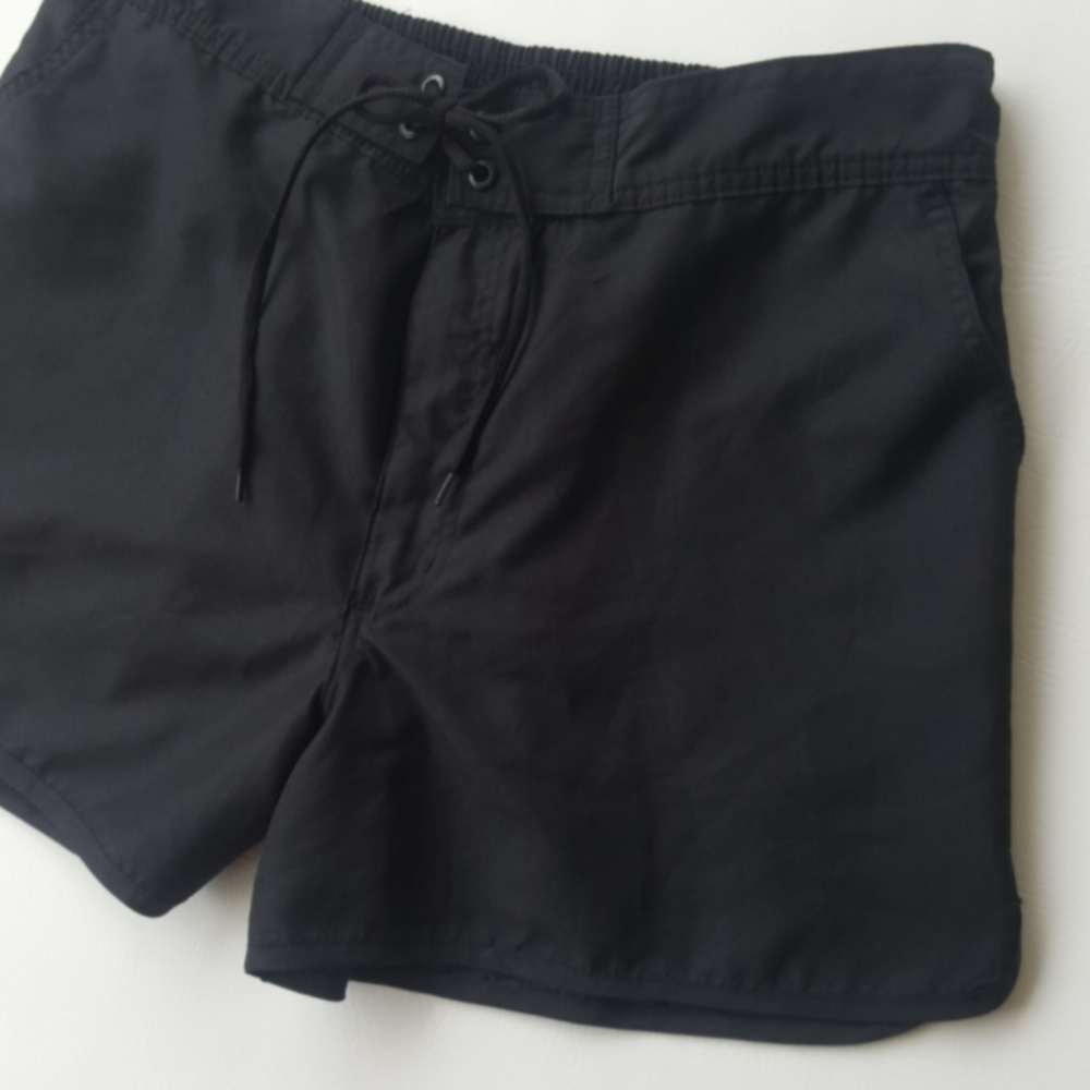 CATALINA ♡ Super Sweet Black Athletic Surf Beach Bathing Suit Cover Shorts L
